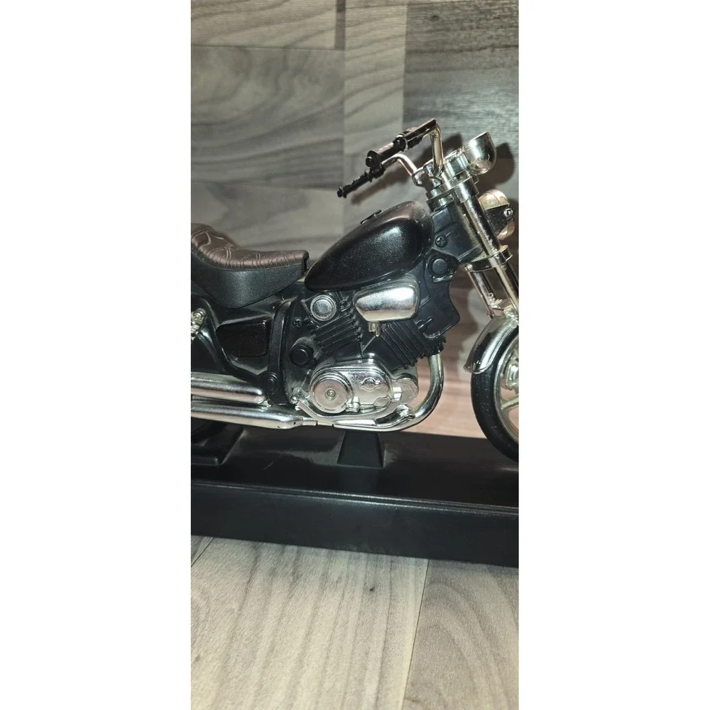 Xonex Power Cruiser Motorcycle Desk Clock